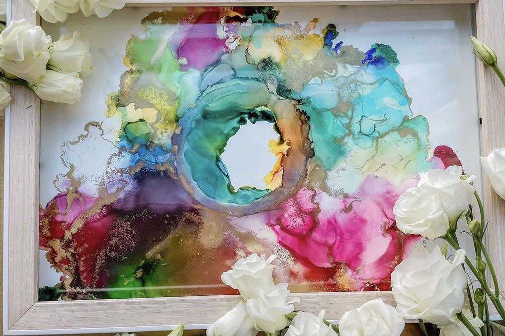 Rainbow Kiss, 2021. Handmade Original Ink Art Picture. Size: 22x32 cm (8.7x12.6 inches).